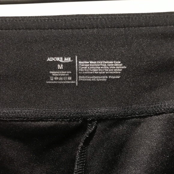 Adore Me Leggings - Picture 4 of 4